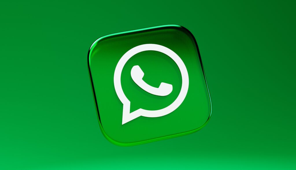 Whatsapp New Feature – One whatsapp account can be used upto 4 phones